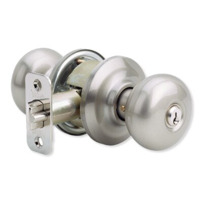 Yale Cambridge Entry Door Knob Set, Keyed, Locking, Satin Nickel